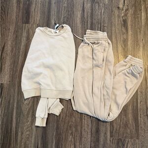 Divided Cream Sweatshirt and Joggers Set